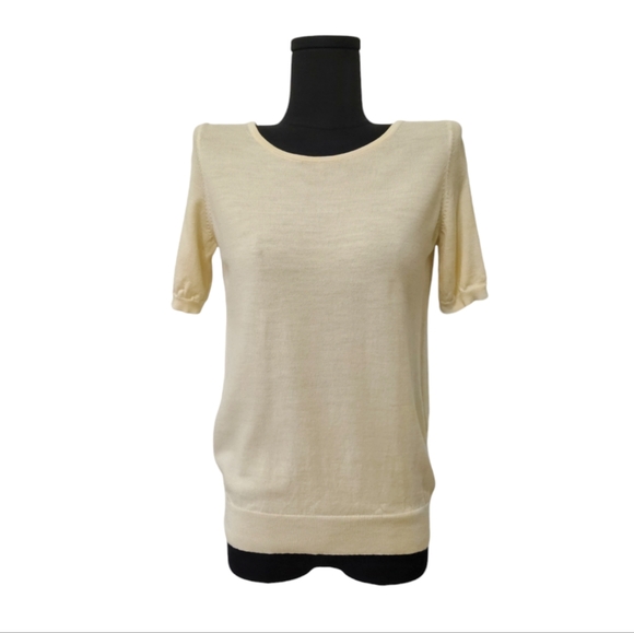 Uniqlo Cream Short Sleeve Sweater - Picture 2 of 7